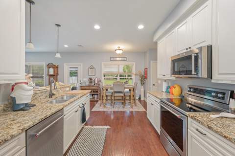 1465 Mill Creek Drive, Baker FL - photo 10 of 39