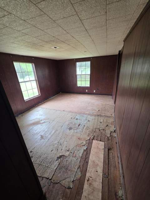 8094 Highway 393, Laurel Hill FL - photo 6 of 13