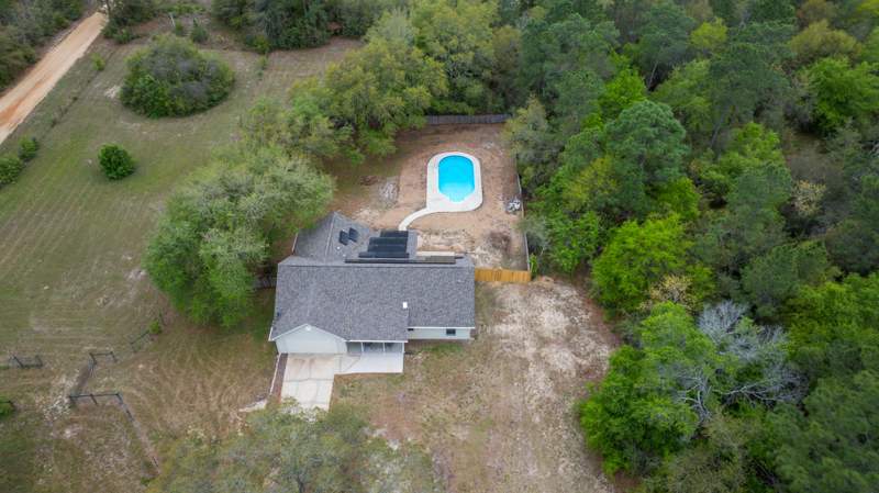 3 bedroom Detached Single Family at 3494 Us-90, Com SE Cor Of W1/2 Of Sec N100 Ft W60 Ft To Pob W240, Crestview — photo 5