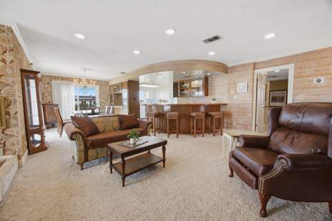 804 Tarpon Drive, Fort Walton Beach FL - photo 9 of 65