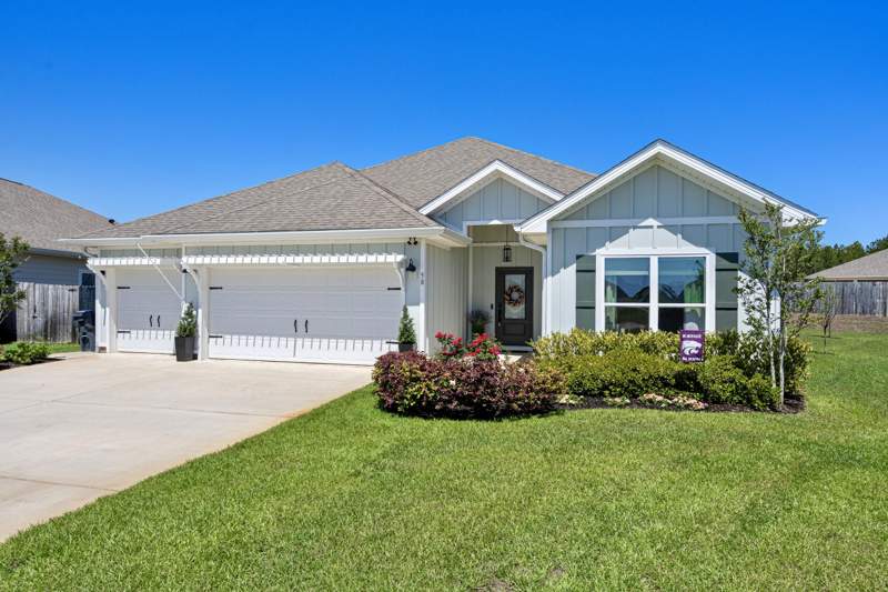 4 bedroom Detached Single Family at 58 Siesta Circle, Hammock Oaks Estates, Freeport — photo 3