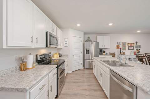 6626 Spyglass Hill Road, Laurel Hill FL - photo 12 of 30