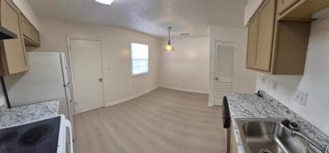 618 Gap Creek Drive #30, Fort Walton Beach FL - photo 9 of 18