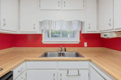578 E Williams Avenue, Crestview FL - photo 12 of 48