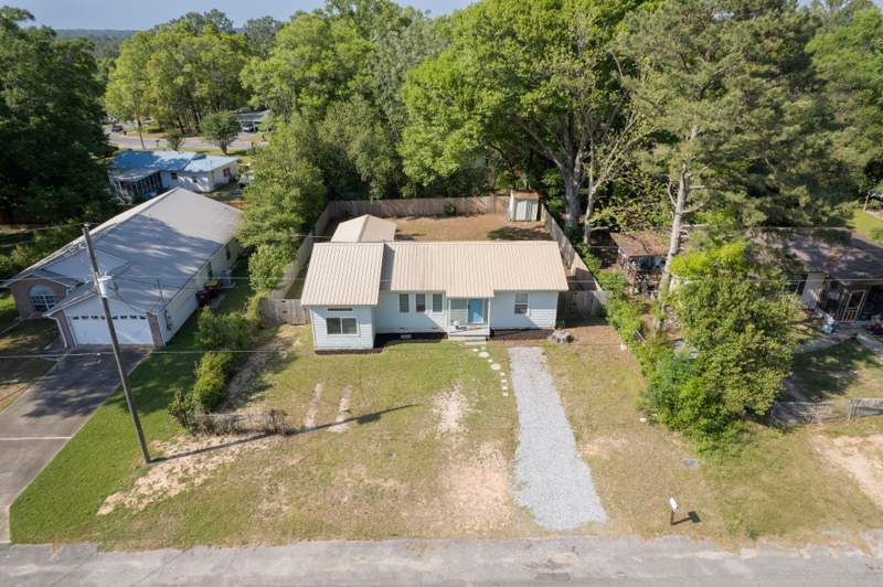 3 bedroom Detached Single Family at 161 W North Avenue, Jernigan S/D, Crestview — photo 4