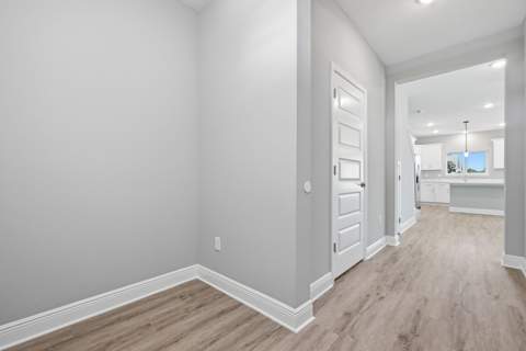 931 Kenzie Lane, Fort Walton Beach FL - photo 8 of 52