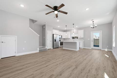 931 Kenzie Lane, Fort Walton Beach FL - photo 14 of 52