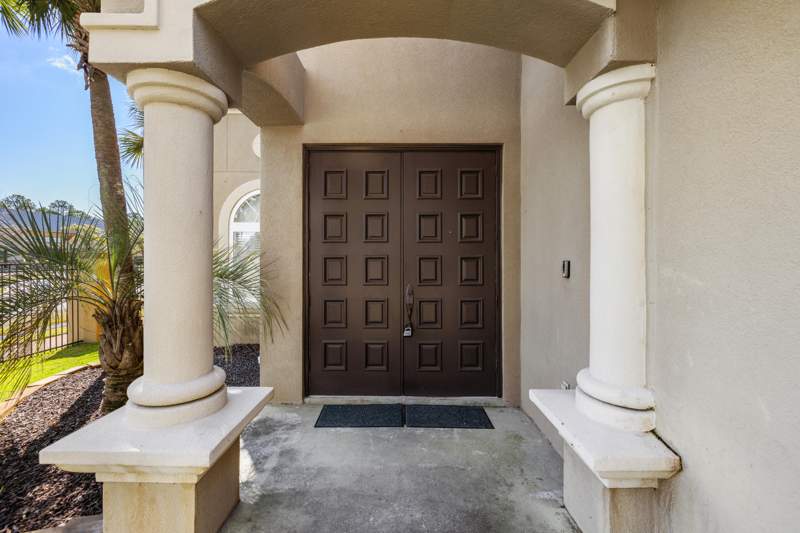 4 bedroom Detached Single Family at 13 Dominica Court, Baywalk Landing, Miramar Beach — photo 4