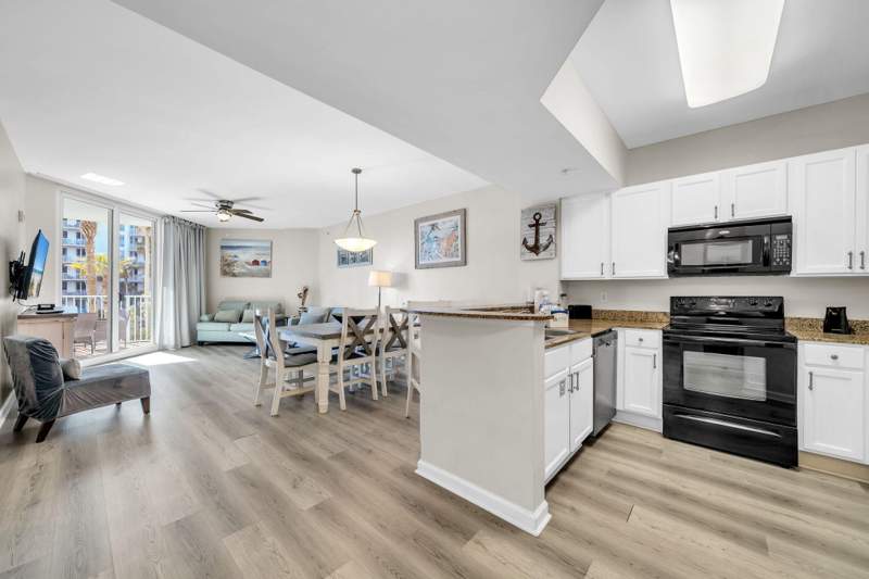 2 bedroom Condominium at 4203 Indian Bayou Trail #1209, The Palms Of Destin, Destin — photo 4