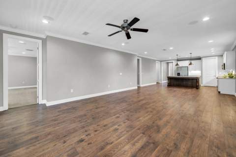 48 Oaktree Boulevard, Freeport FL - photo 13 of 30