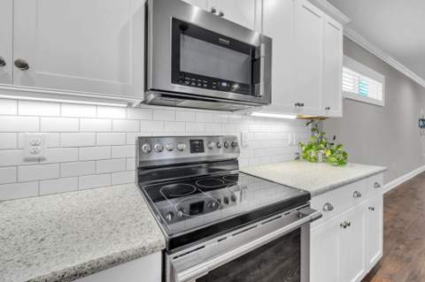 48 Oaktree Boulevard, Freeport FL - photo 10 of 30