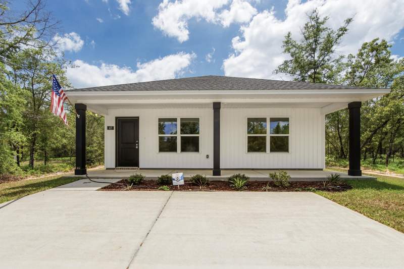 2 bedroom Detached Single Family at 47 Pansy Lane, Oakwood Hills Unit 1, DeFuniak Springs — photo 3