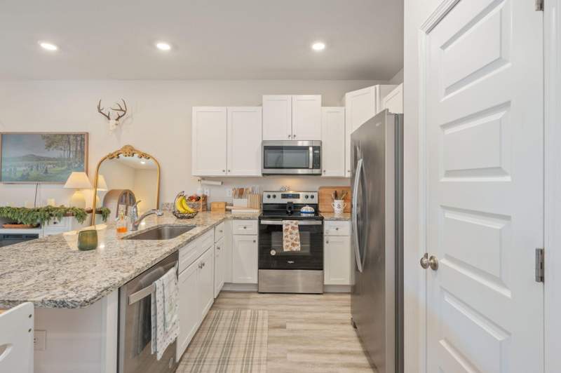 3 bedroom Townhouse at 1010 Mclaren Circle, Coopers Landing, Fort Walton Beach — photo 5