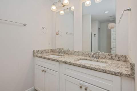 1010 Mclaren Circle, Fort Walton Beach FL - photo 24 of 36