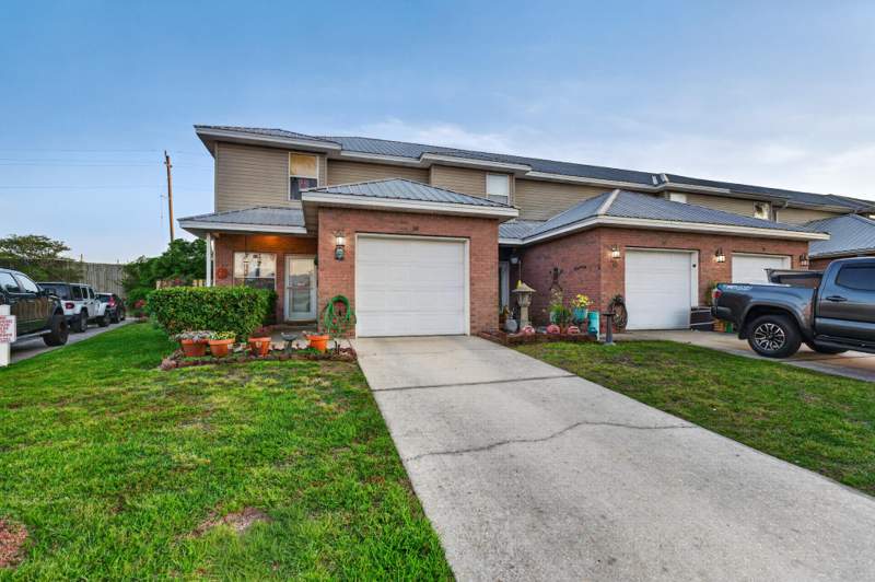 2 bedroom Townhouse at 150 Bent Arrow Drive #38, Magnolia Park, Destin — photo 5