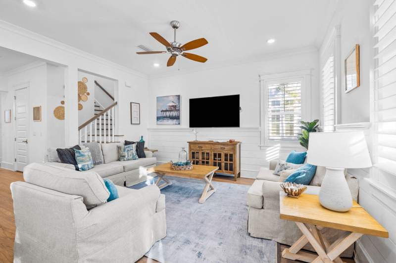 5 bedroom Detached Single Family at 90 Siasconset Lane, Prominence, Inlet Beach — photo 4