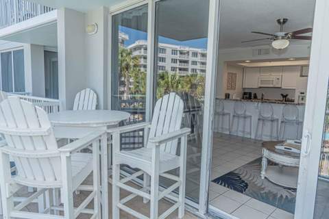 1322 SE Miracle Strip Parkway #306, Fort Walton Beach FL - photo 18 of 28