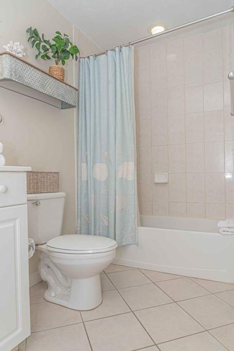 1322 SE Miracle Strip Parkway #Ph 6, Fort Walton Beach FL - photo 13 of 35