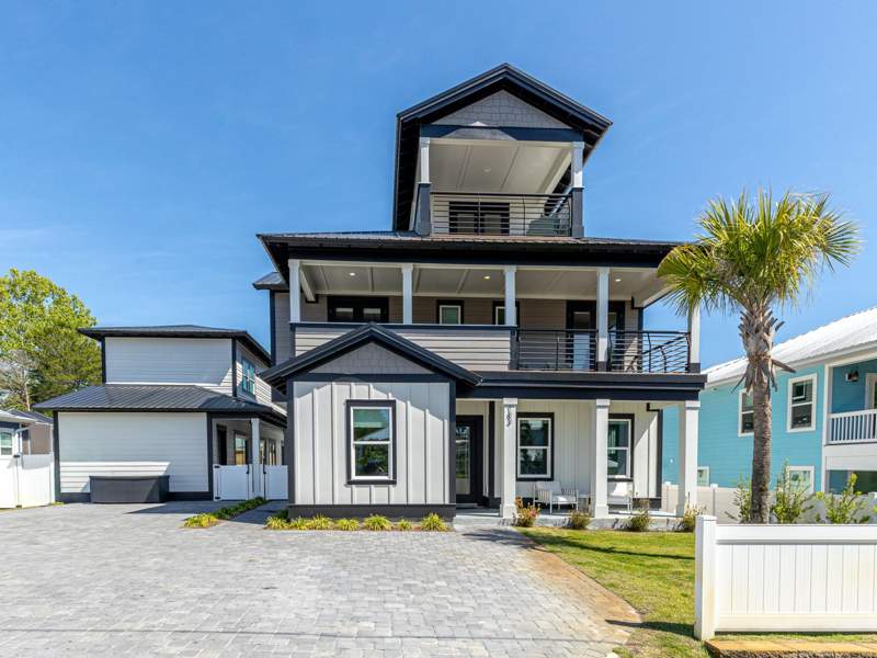 10 bedroom Detached Single Family at 183 Walnut Street, Gulfview Heights 1st Addn, Santa Rosa Beach — photo 2