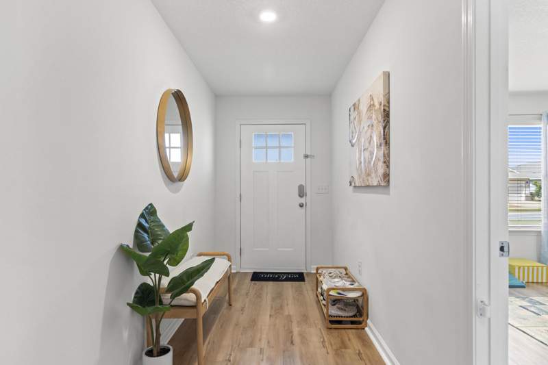 4 bedroom Detached Single Family at 740 Riverwalk Circle, Riverwalk, Freeport — photo 5