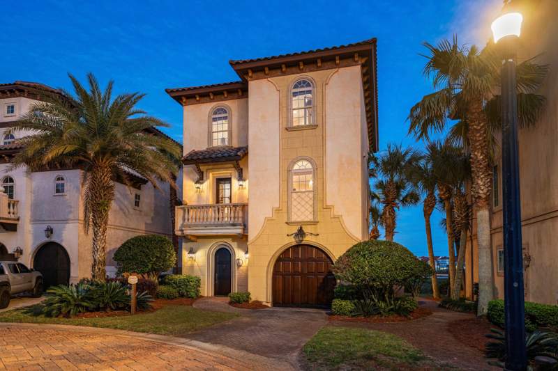 3 bedroom Detached Single Family at 22 St Tropez Court, Saint Tropez, Miramar Beach — photo 2