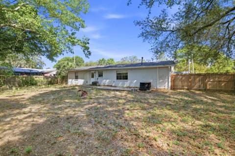 750 Mayflower Avenue, Fort Walton Beach FL - photo 16 of 18