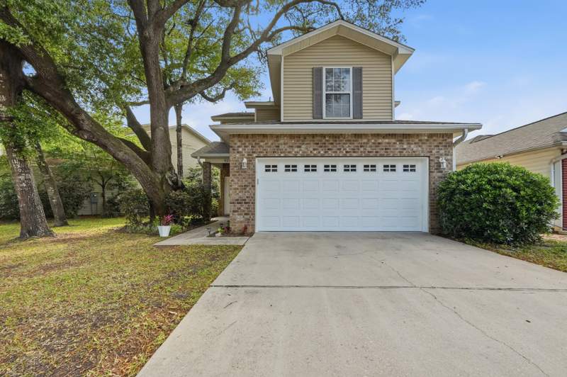 3 bedroom Detached Single Family at 925 Scenic Oak Lane, Oak Park Estates, Fort Walton Beach — photo 4