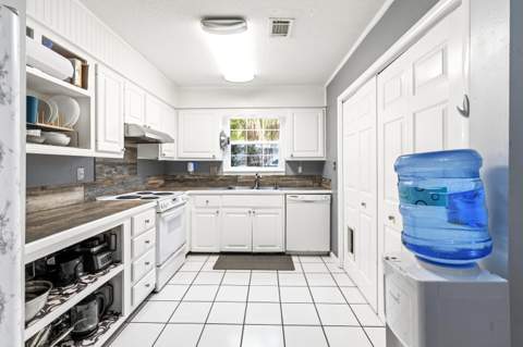 21 SW Wright Parkway #C, Fort Walton Beach FL - photo 10 of 30
