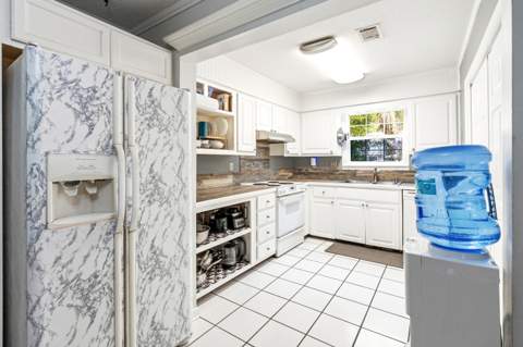 21 SW Wright Parkway #C, Fort Walton Beach FL - photo 11 of 30