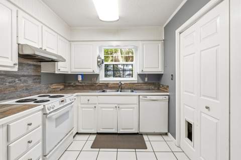 21 SW Wright Parkway #C, Fort Walton Beach FL - photo 13 of 30