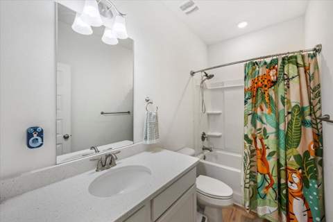110 E Oak Trees Lane, Freeport FL - photo 22 of 47