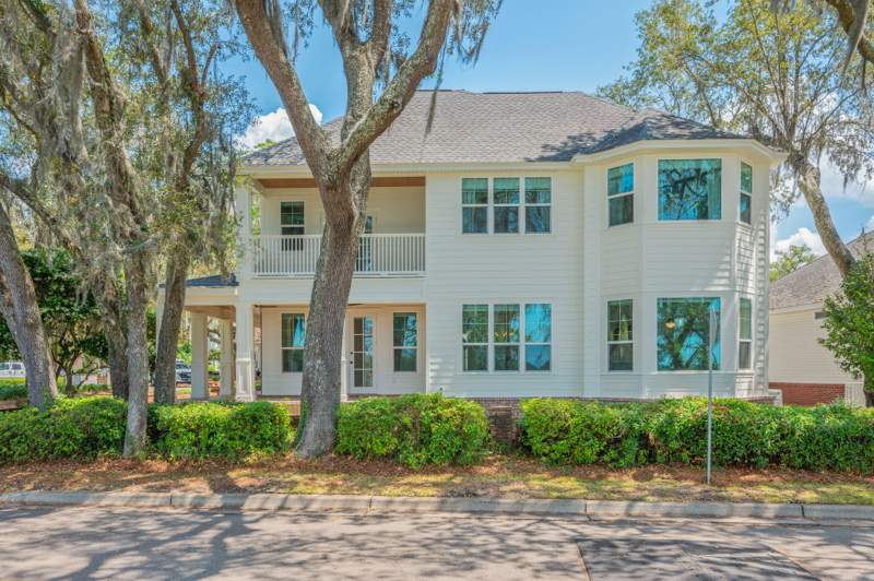 3 bedroom Detached Single Family at 327 Grand Oaks Drive, Grand Oaks S/D, Niceville — photo 3