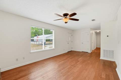 22 Marys Court, DeFuniak Springs FL - photo 11 of 44