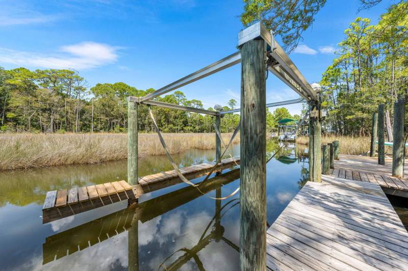 5 bedroom Detached Single Family at 183 Mussett Bayou Court, Mussett Bayou Estates, Santa Rosa Beach — photo 3