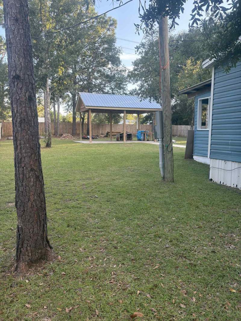3 bedroom Manufactured Home at 135 Rembrandt Circle, Oakwood Lakes Estates, DeFuniak Springs — photo 3