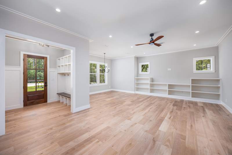 4 bedroom Detached Single Family at 101 Island Grove Drive, Cross Creek Shores, Freeport — photo 4