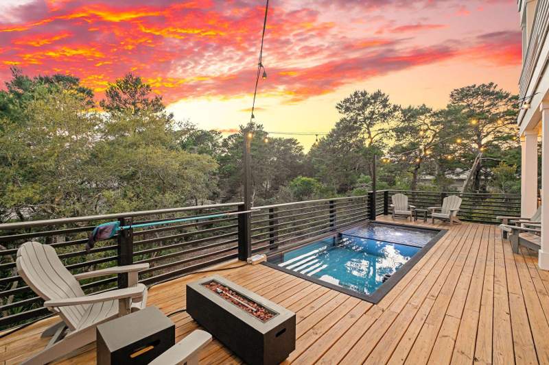 8 bedroom Detached Single Family at 221 Hillcrest Road, Dune Allen 2nd Addn, Santa Rosa Beach — photo 3