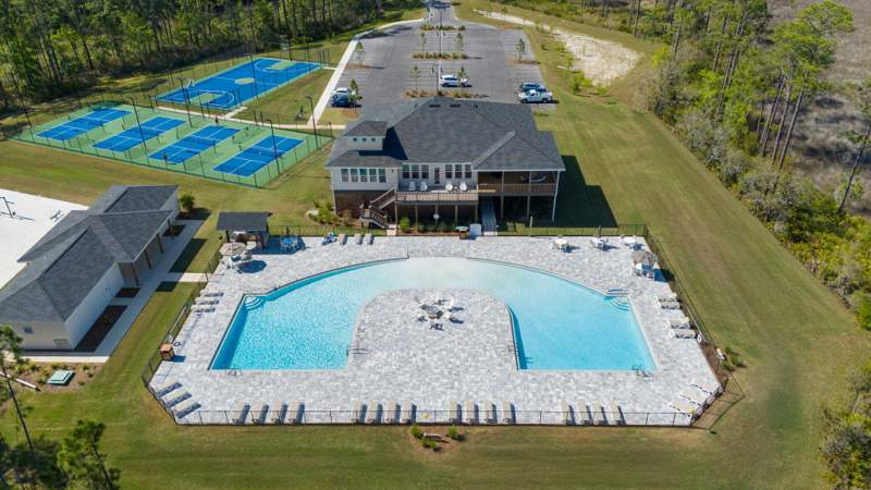 4 bedroom Detached Single Family at 8 Cozy Cove, Hammock Bay - Bliss, Freeport — photo 3
