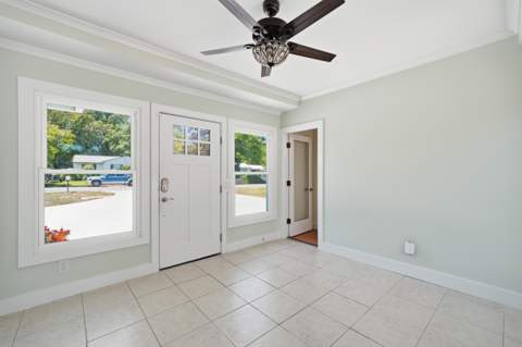 203 NE Bradley Drive, Fort Walton Beach FL - photo 6 of 50