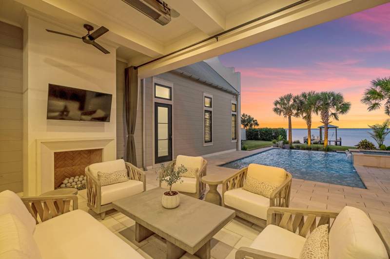 6 bedroom Detached Single Family at 510 Walton Way, Whispering Oaks, Miramar Beach — photo 5