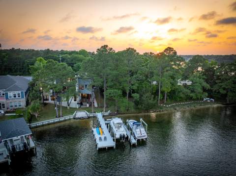 296 S Bayshore Drive, Valparaiso FL - photo 15 of 69