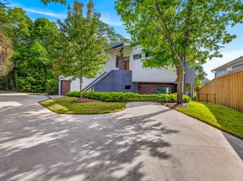 296 S Bayshore Drive, Valparaiso FL - photo 10 of 69