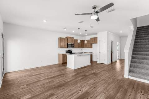 379 Arrowwood Boulevard, Freeport FL - photo 12 of 50