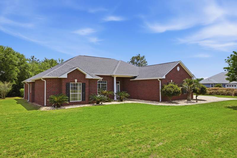3 bedroom Detached Single Family at 51 Tournament Lane, Windswept Estates, Freeport — photo 4