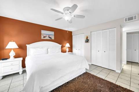 770 Sundial Court #211, Fort Walton Beach FL - photo 18 of 30