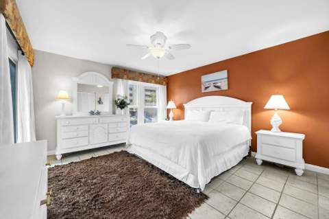770 Sundial Court #211, Fort Walton Beach FL - photo 17 of 30