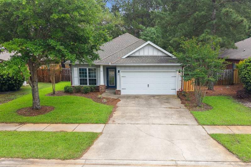 3 bedroom Detached Single Family at 41 Dickens Drive, Hammock Bay, Freeport — photo 2