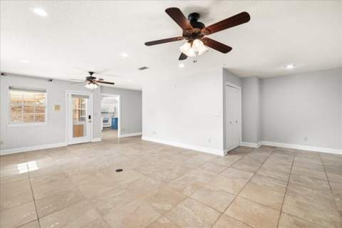 121 Edwards Lane, Fort Walton Beach FL - photo 8 of 62