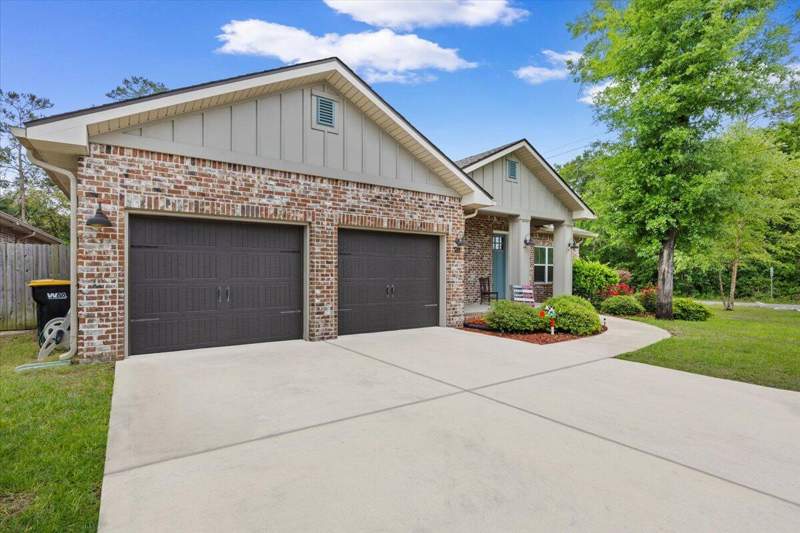 4 bedroom Detached Single Family at 98 Star Drive, Marnan S/D, Fort Walton Beach — photo 5