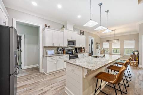 98 Star Drive, Fort Walton Beach FL - photo 12 of 42